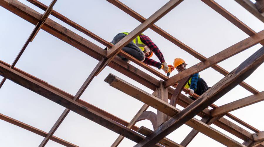 Professional residential roofers in Fruitvale, TX